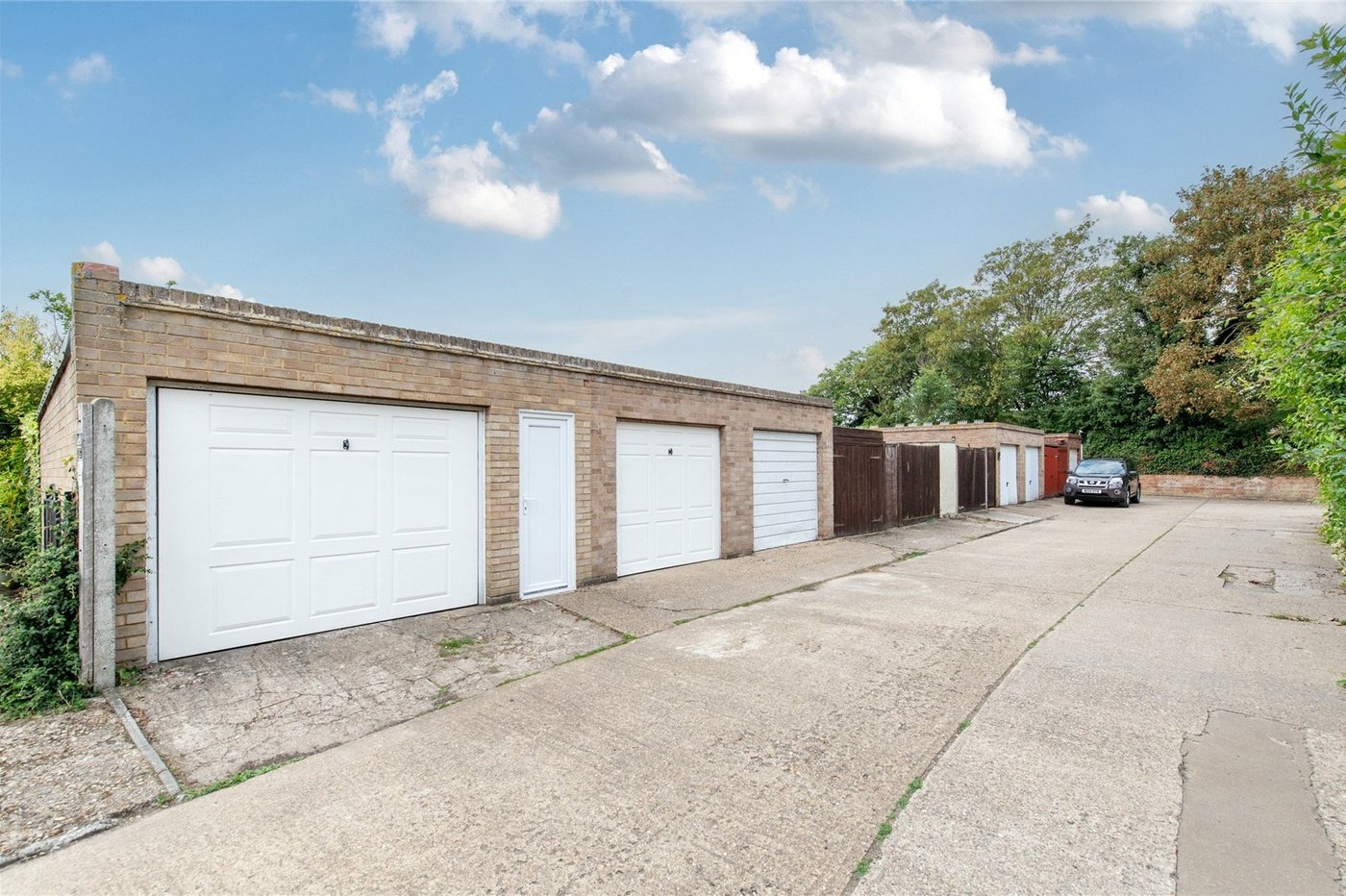 3 bedroom house for sale in Istead Rise | Robinson Michael & Jackson