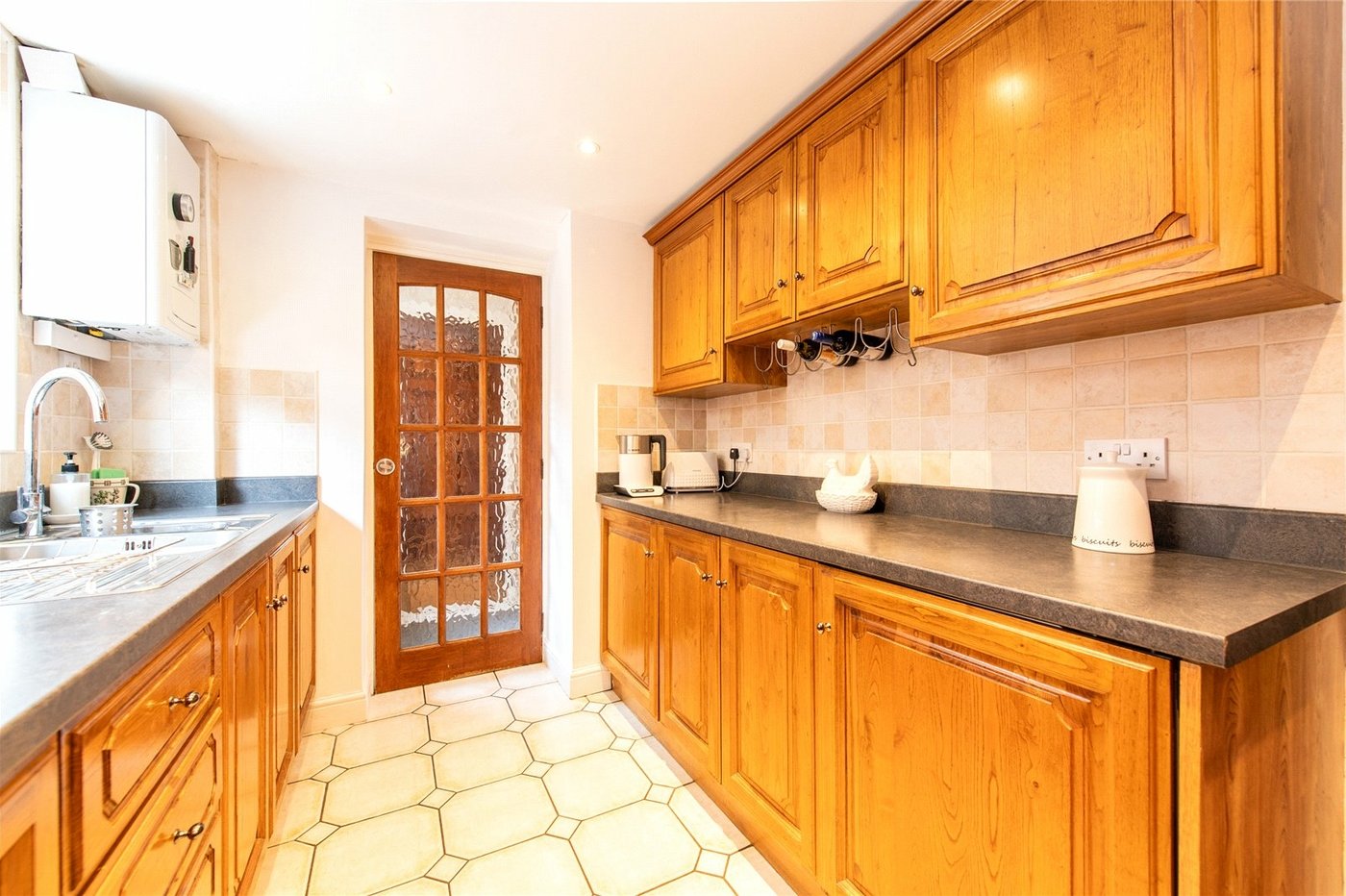 3 bedroom house for sale in Istead Rise | Robinson Michael & Jackson