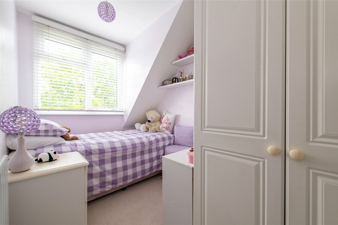 3 bedroom house for sale in Istead Rise | Robinson Michael & Jackson