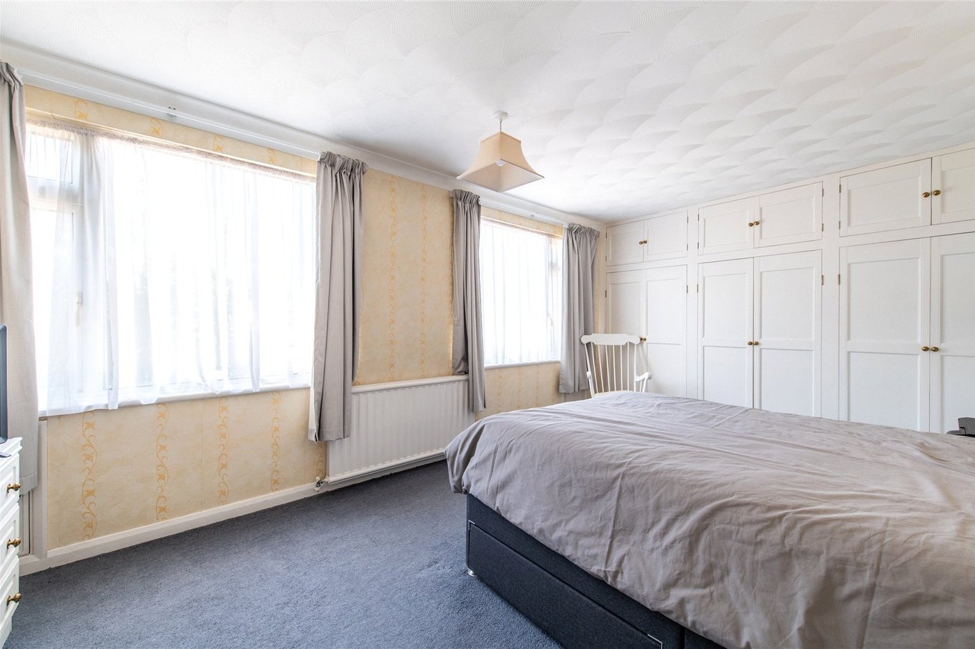 3 bedroom house for sale in Istead Rise | Robinson Michael & Jackson