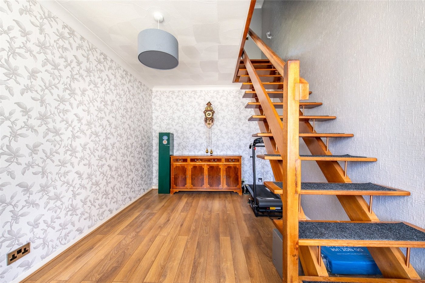 3 bedroom house for sale in Istead Rise | Robinson Michael & Jackson