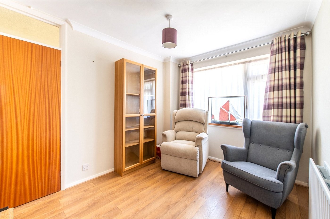 3 bedroom house for sale in Istead Rise | Robinson Michael & Jackson