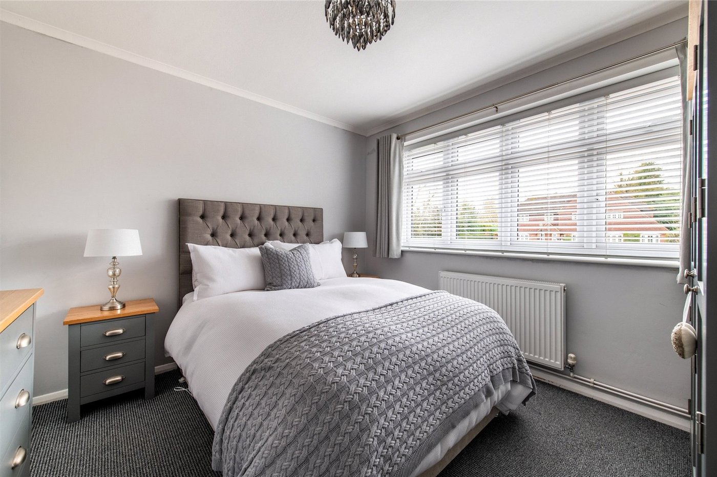 2 bedroom bungalow for sale in Istead Rise | Robinson Michael & Jackson