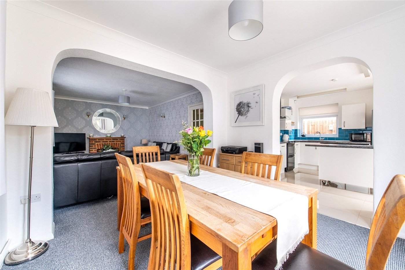 2 bedroom bungalow for sale in Istead Rise | Robinson Michael & Jackson