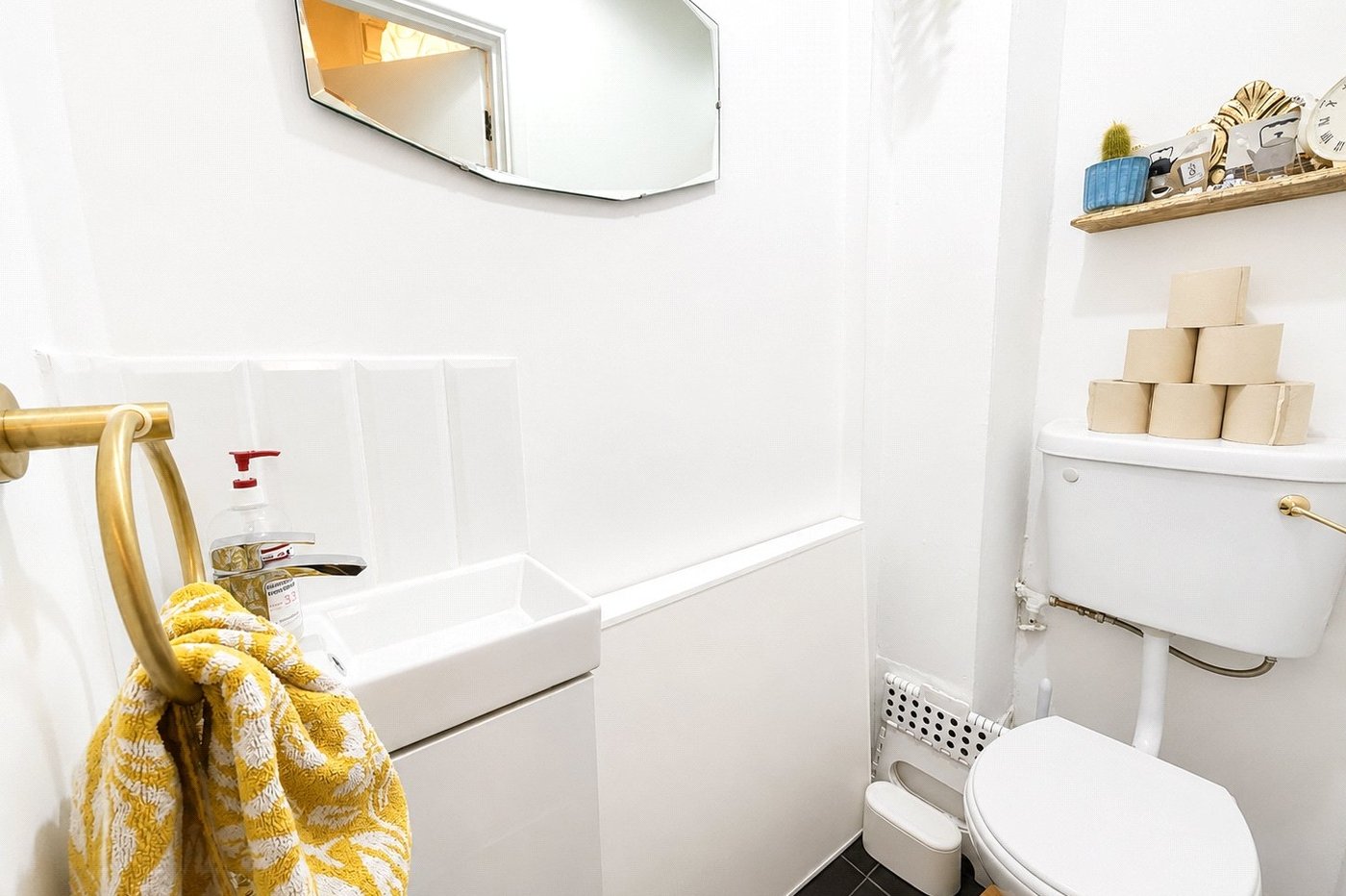 2 bedroom property for sale in Nunhead | Robinson Jackson