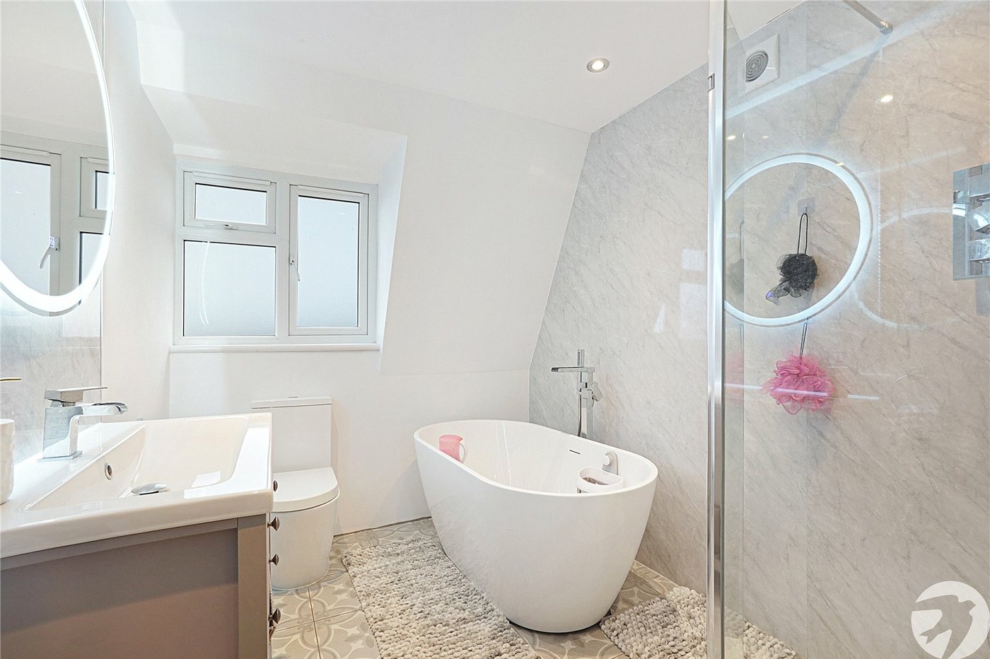 3 bedroom house for sale in Rochester | Robinson Michael & Jackson