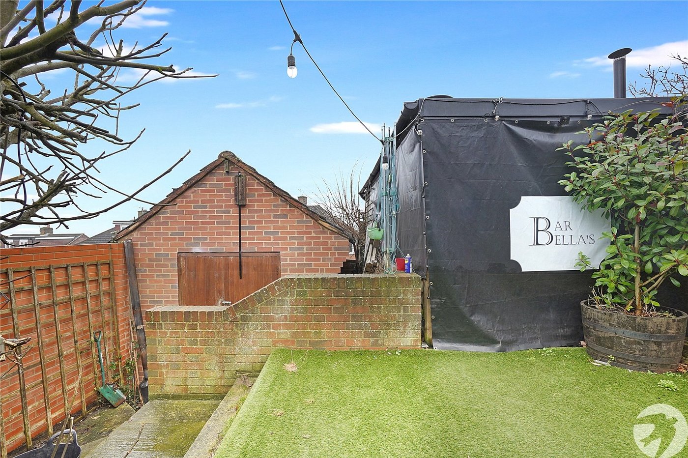 3 bedroom house for sale in Rochester | Robinson Michael & Jackson