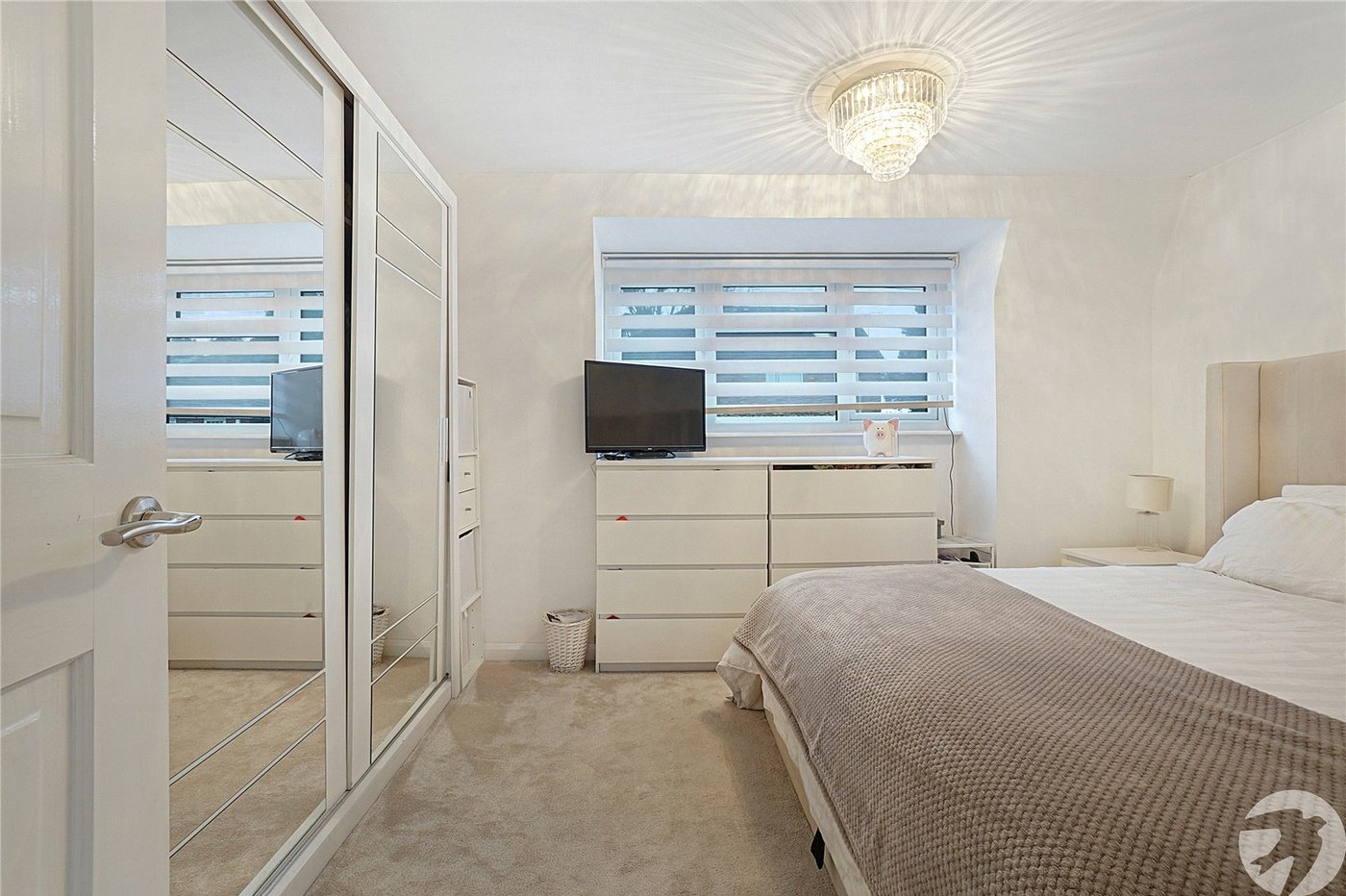 3 bedroom house for sale in Rochester | Robinson Michael & Jackson