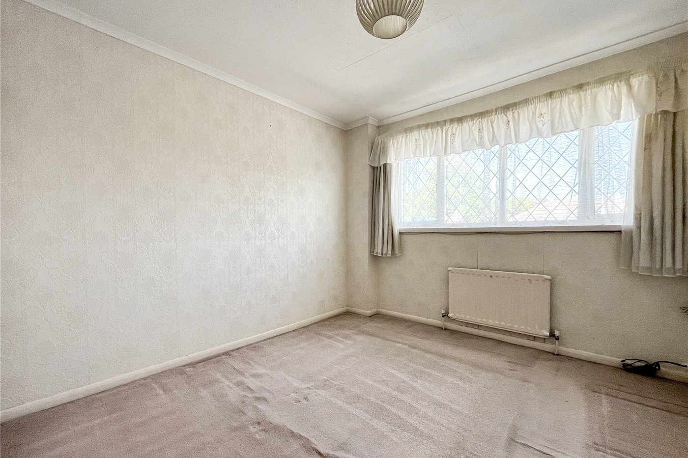 3 bedroom house for sale in Rainham | Robinson Michael & Jackson