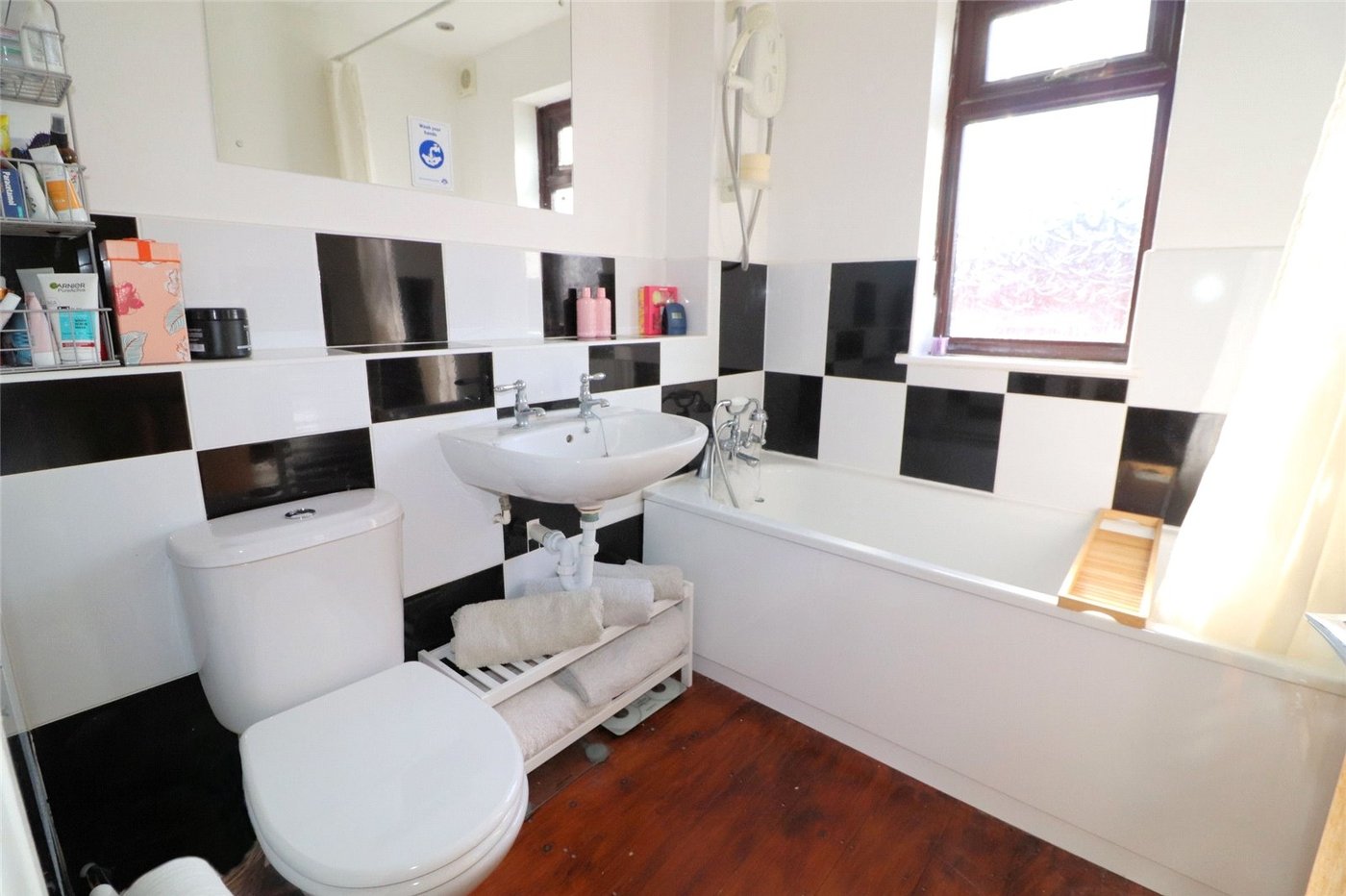2 bedroom house for sale in Erith | Robinson Jackson
