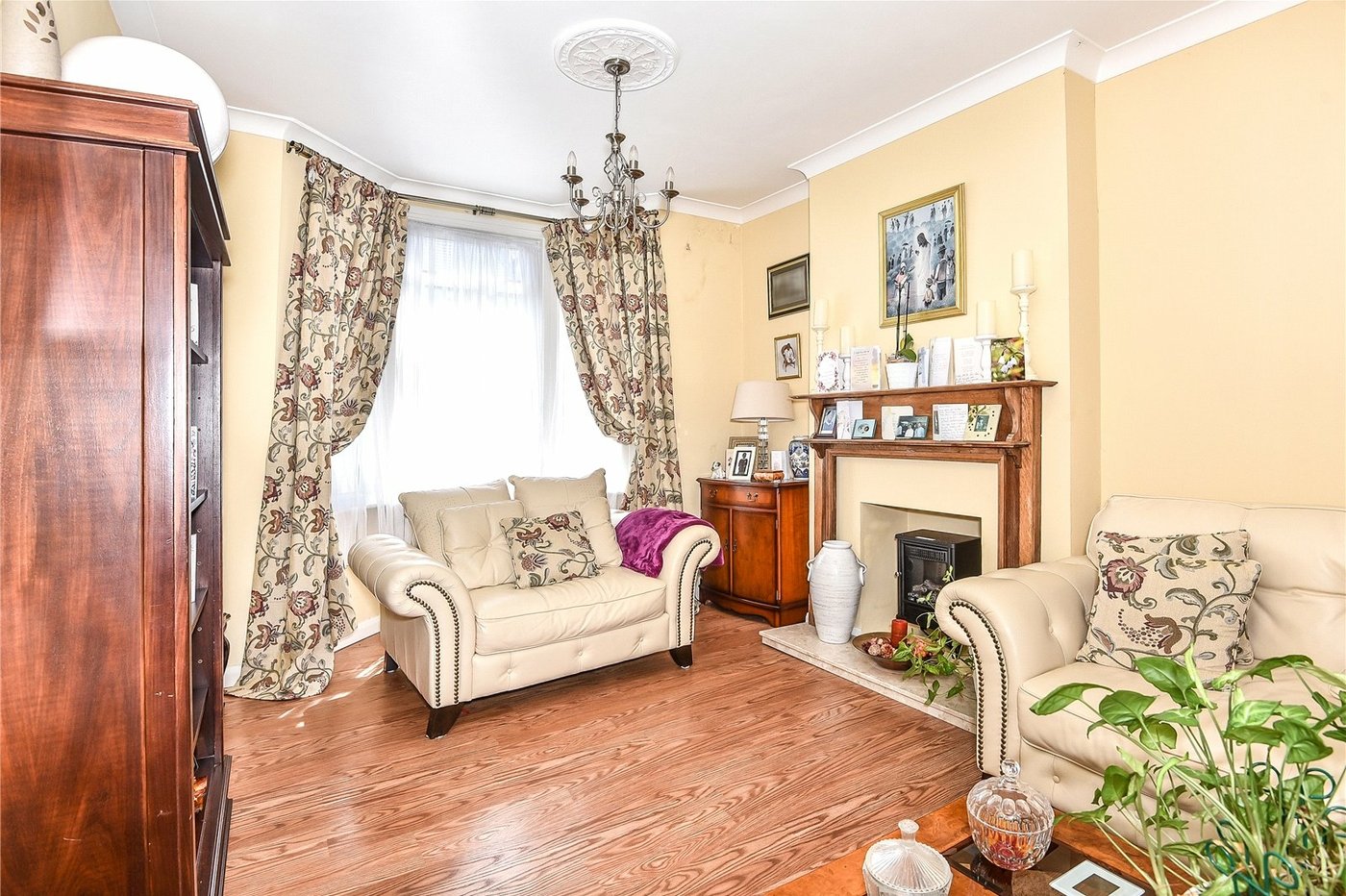 2 bedroom house for sale in  | Robinson Jackson