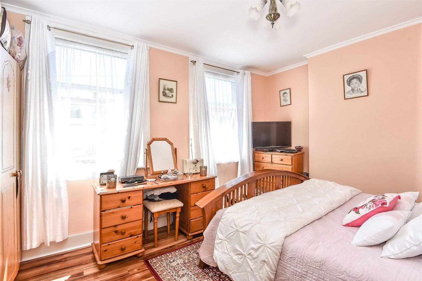 2 bedroom house for sale in  | Robinson Jackson