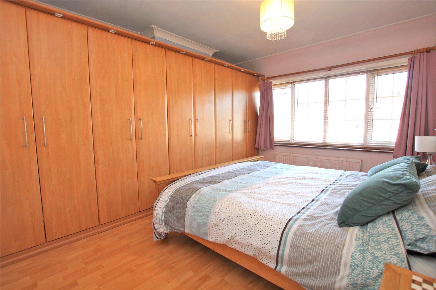 3 bedroom house for sale in Mottingham | Robinson Jackson