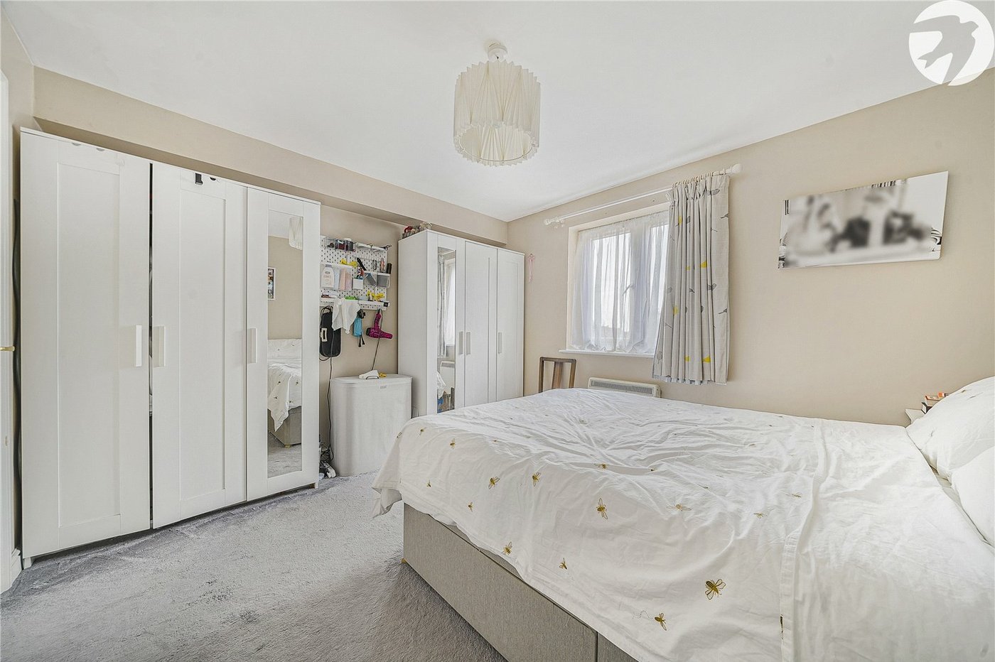 2 bedroom property for sale in Dartford | Robinson Jackson