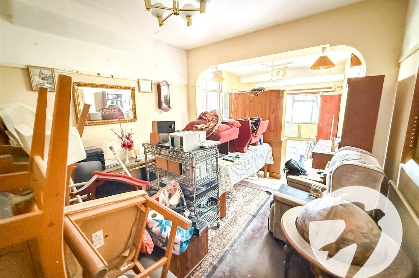 3 bedroom house for sale in London | Robinson Jackson