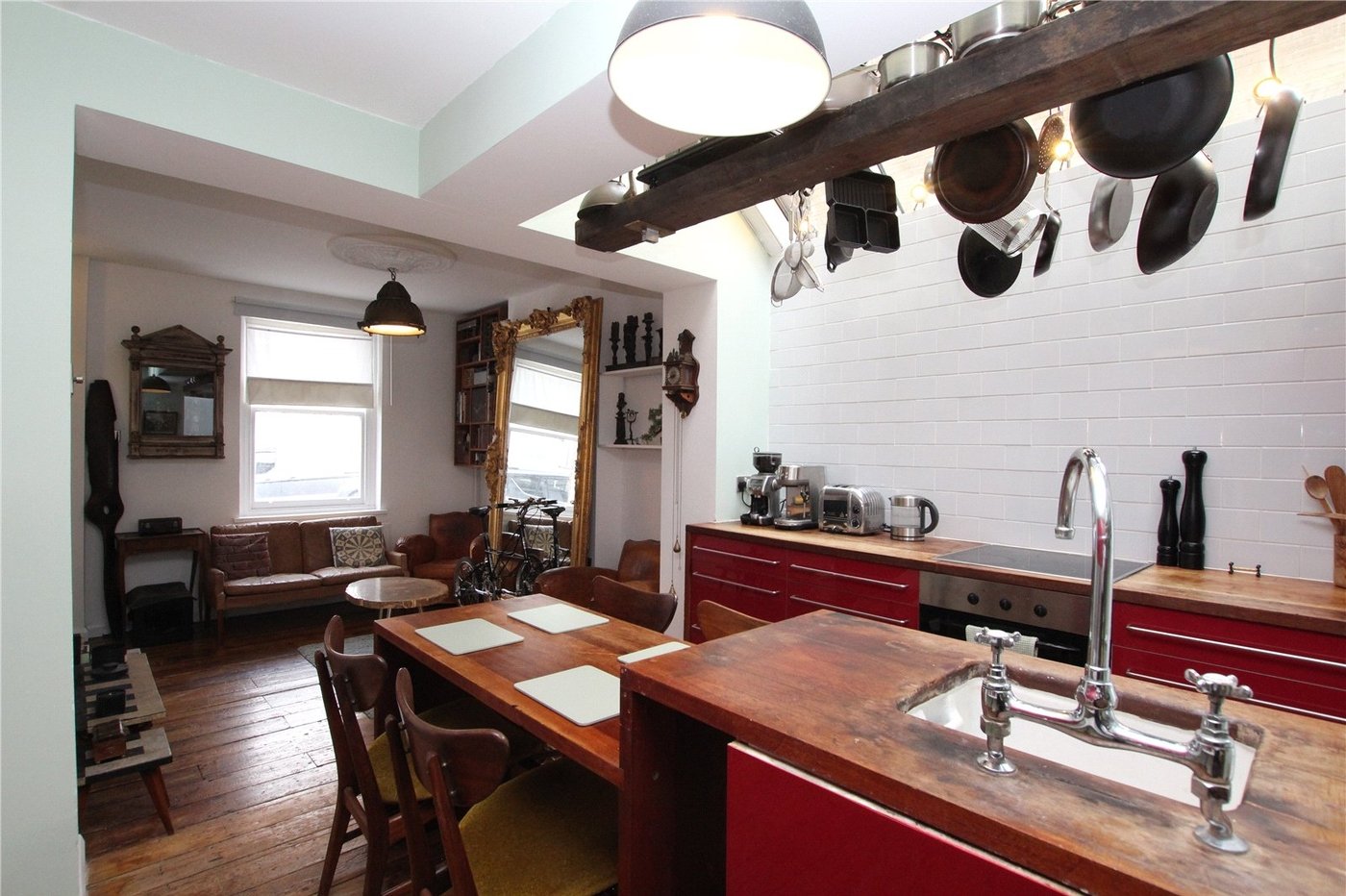 2 bedroom house for sale in Plumstead Common | Robinson Jackson