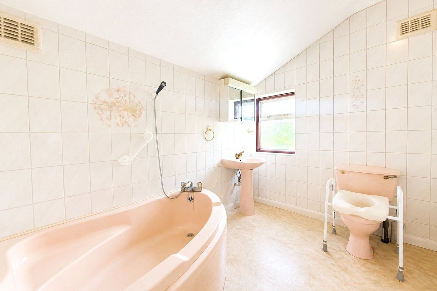 2 bedroom house for sale in Plumstead | Robinson Jackson