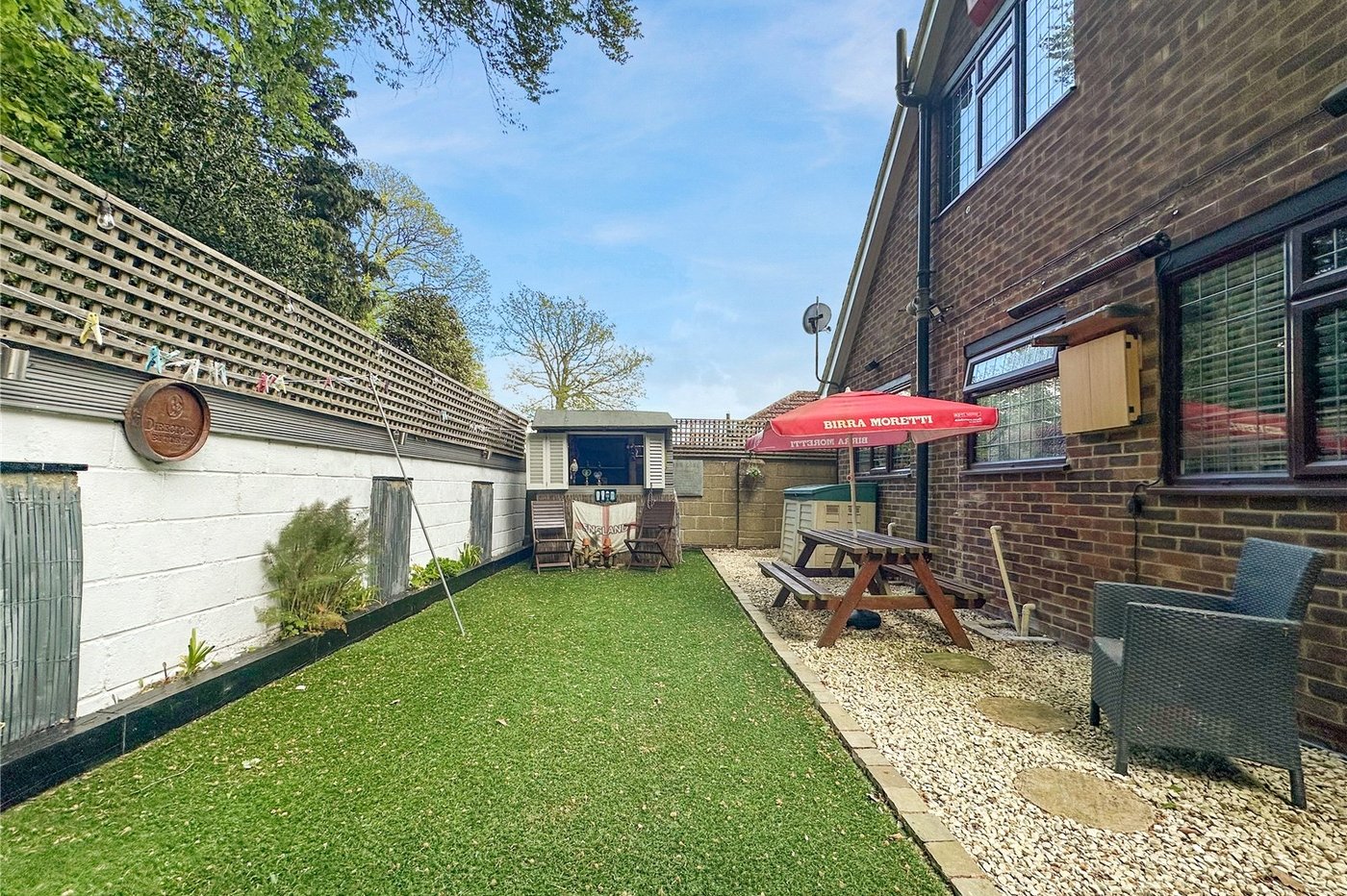 3 bedroom property for sale in Gillingham | Robinson Michael & Jackson