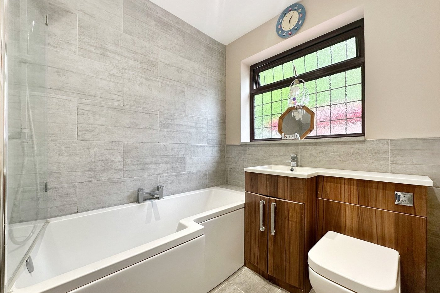 3 bedroom property for sale in Rainham | Robinson Michael & Jackson