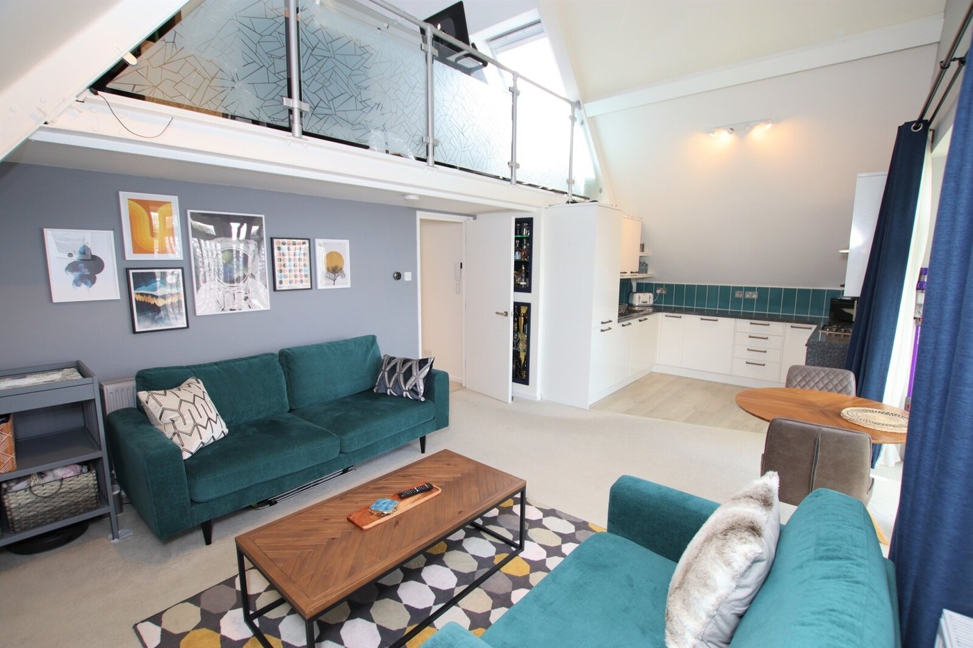 2 bedroom property for sale in Sidcup | Robinson Jackson