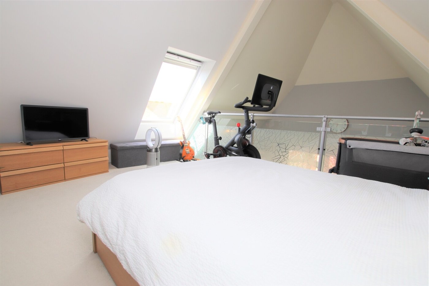 2 bedroom property for sale in Sidcup | Robinson Jackson