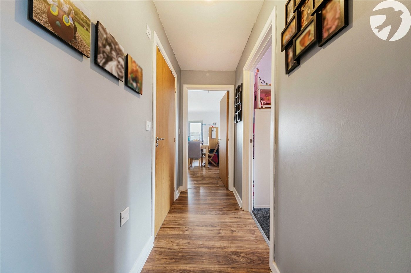 2 bedroom property for sale in Dartford | Robinson Jackson