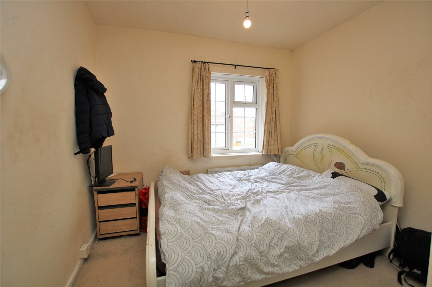 3 bedroom house for sale in London | Robinson Jackson