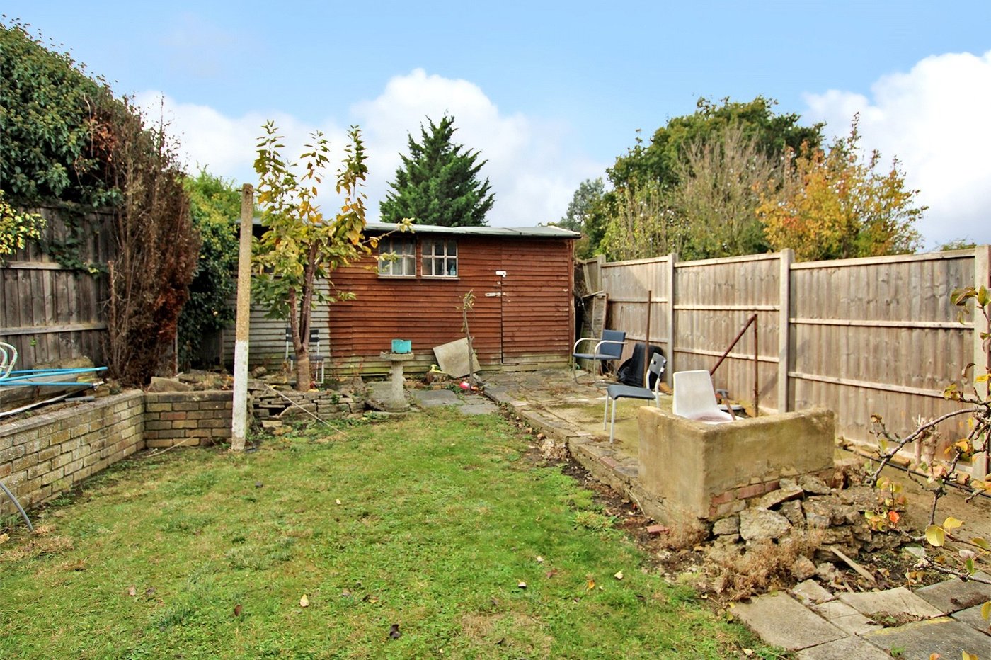 3 bedroom house for sale in London | Robinson Jackson