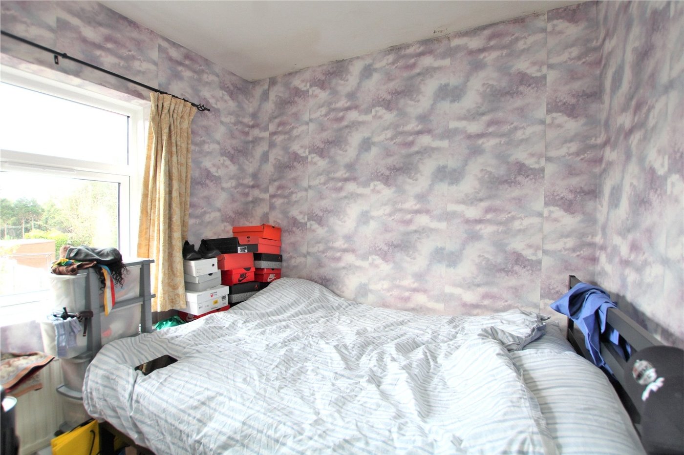 3 bedroom house for sale in London | Robinson Jackson