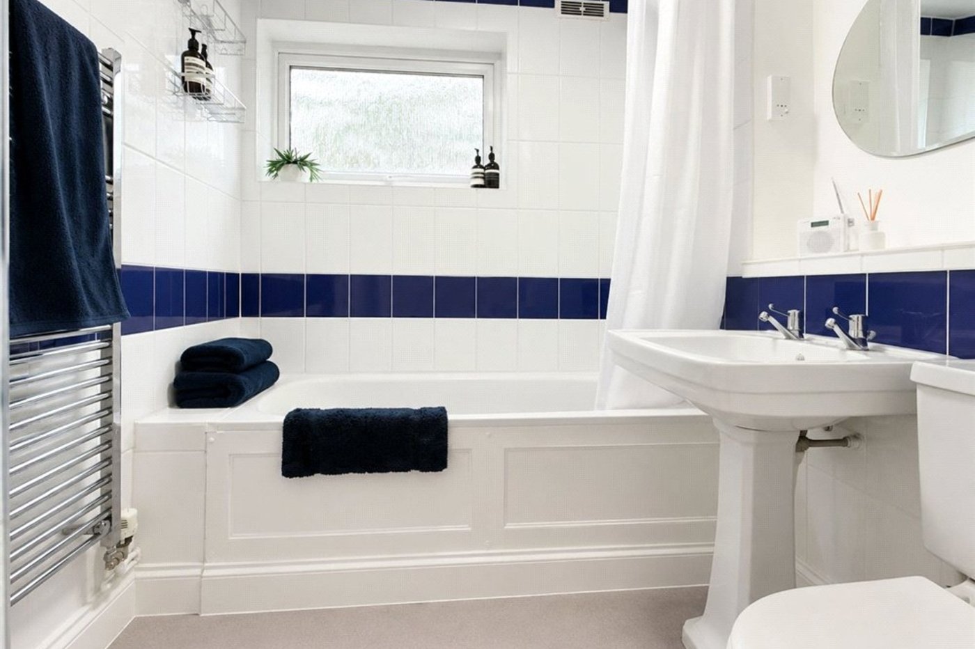 2 bedroom property for sale in Orpington | Robinson Jackson