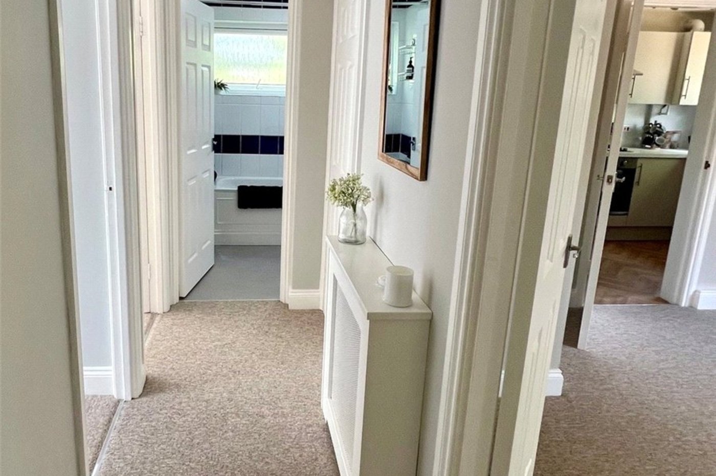 2 bedroom property for sale in Orpington | Robinson Jackson