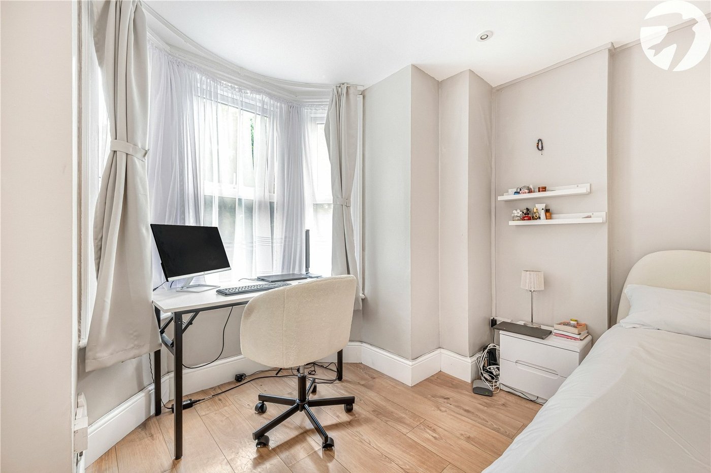 1 bedroom property for sale in Dartford | Robinson Jackson