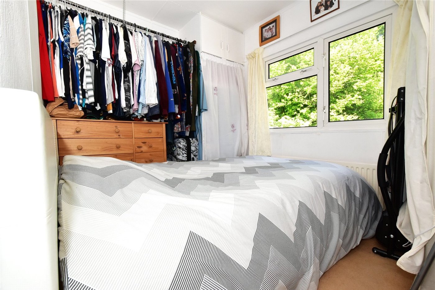 1 bedroom property for sale in Knatts Valley | Robinson Jackson