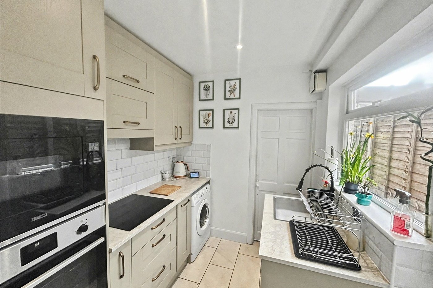 2 bedroom house for sale in Welling | Robinson Jackson