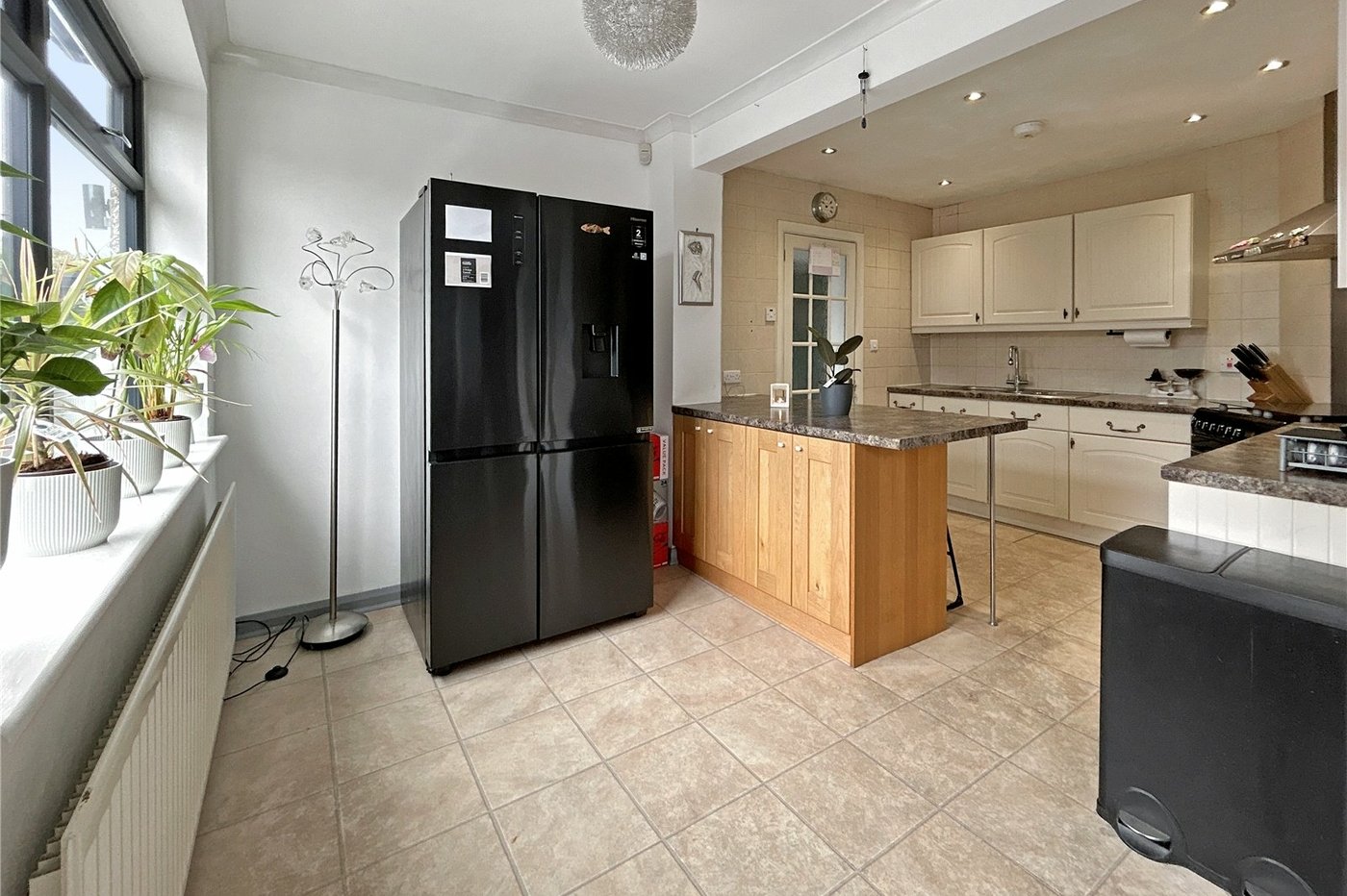 3 bedroom bungalow for sale in Sidcup | Robinson Jackson