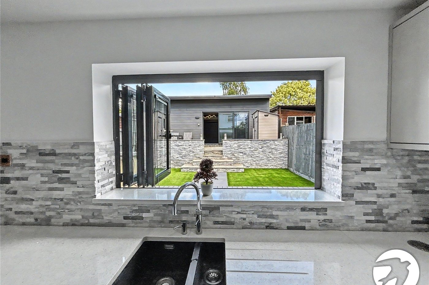 3 bedroom house for sale in Sidcup | Robinson Jackson