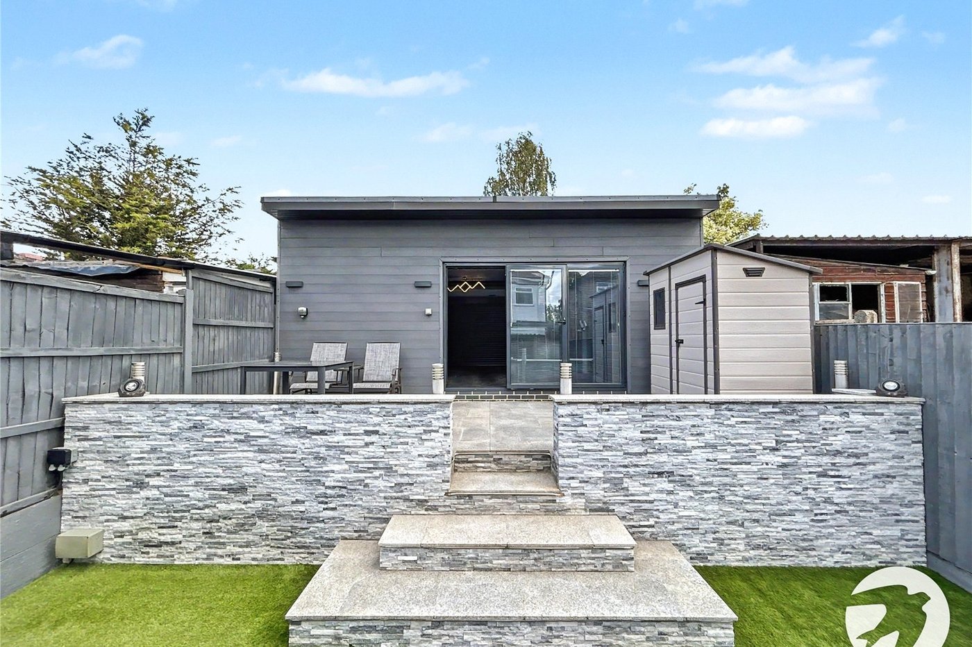3 bedroom house for sale in Sidcup | Robinson Jackson