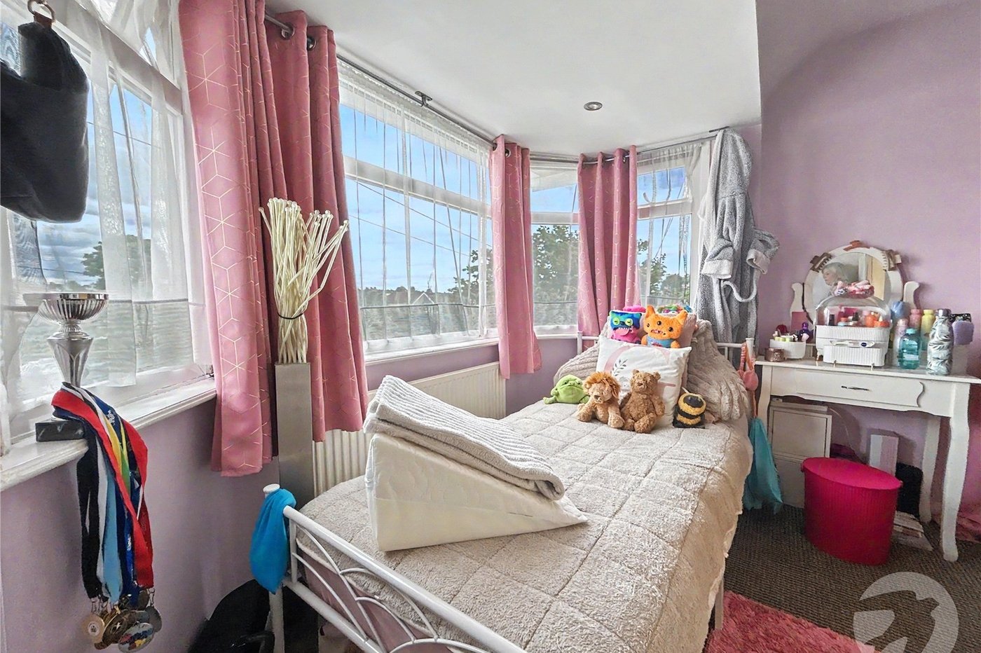 3 bedroom house for sale in Sidcup | Robinson Jackson
