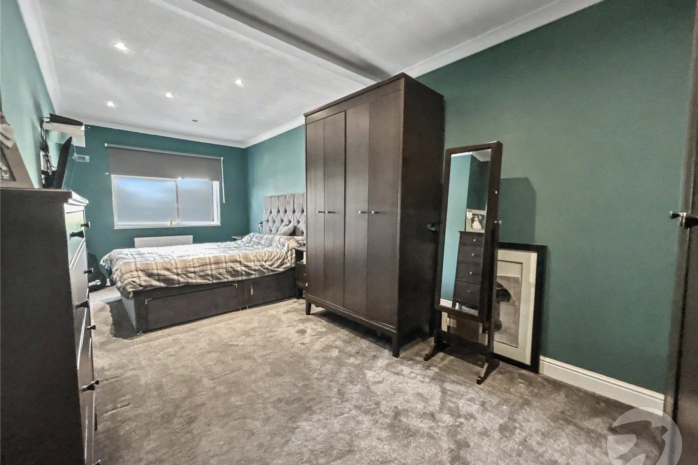 3 bedroom bungalow for sale in Sidcup | Robinson Jackson