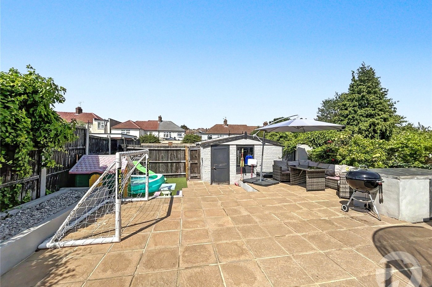 3 bedroom bungalow for sale in Sidcup | Robinson Jackson