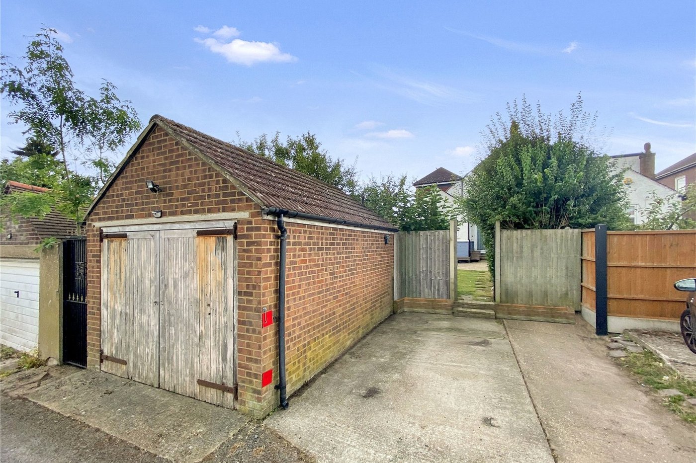 4 bedroom house for sale in Sidcup | Robinson Jackson