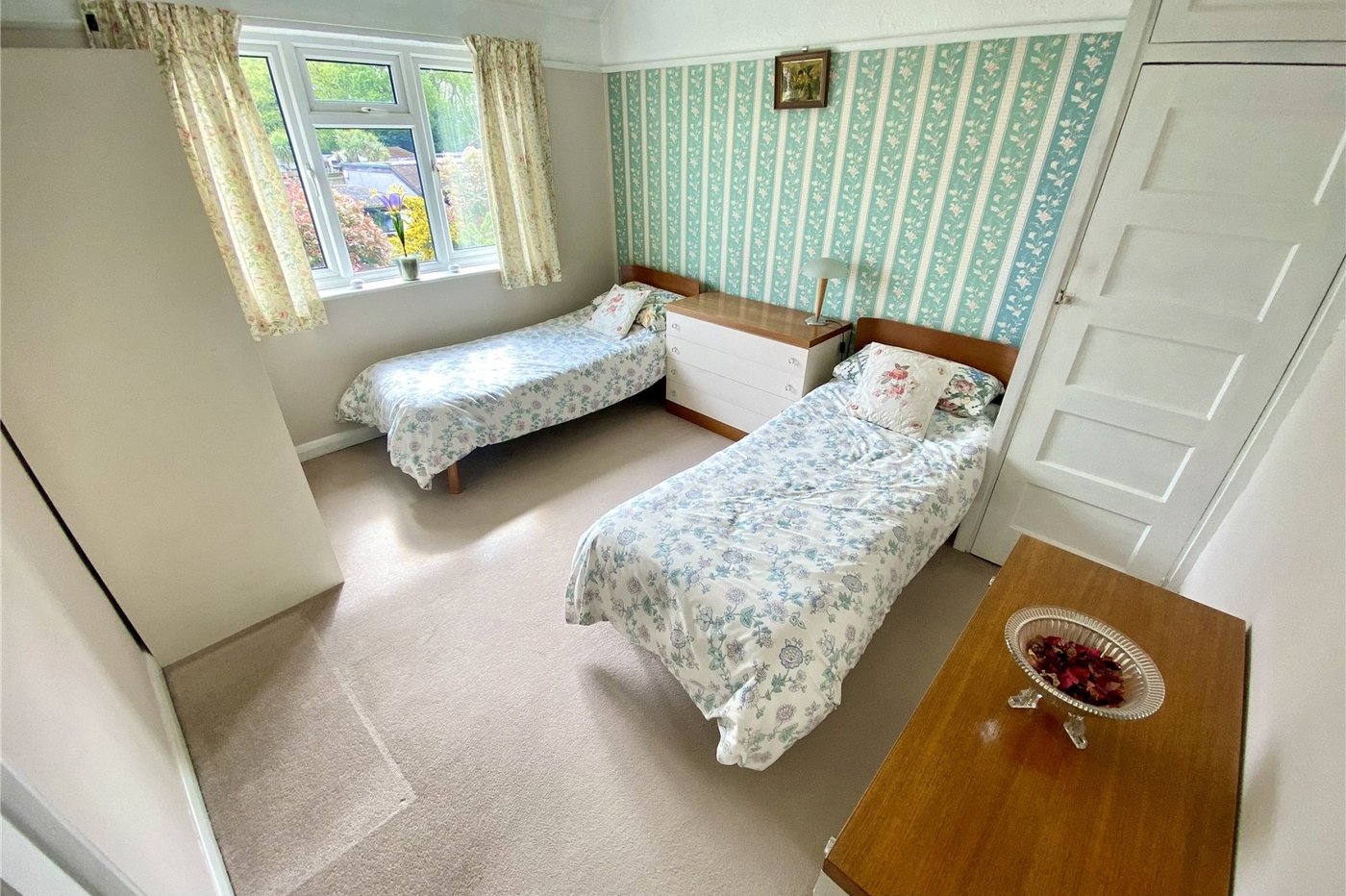 3 bedroom house for sale in Sidcup | Robinson Jackson