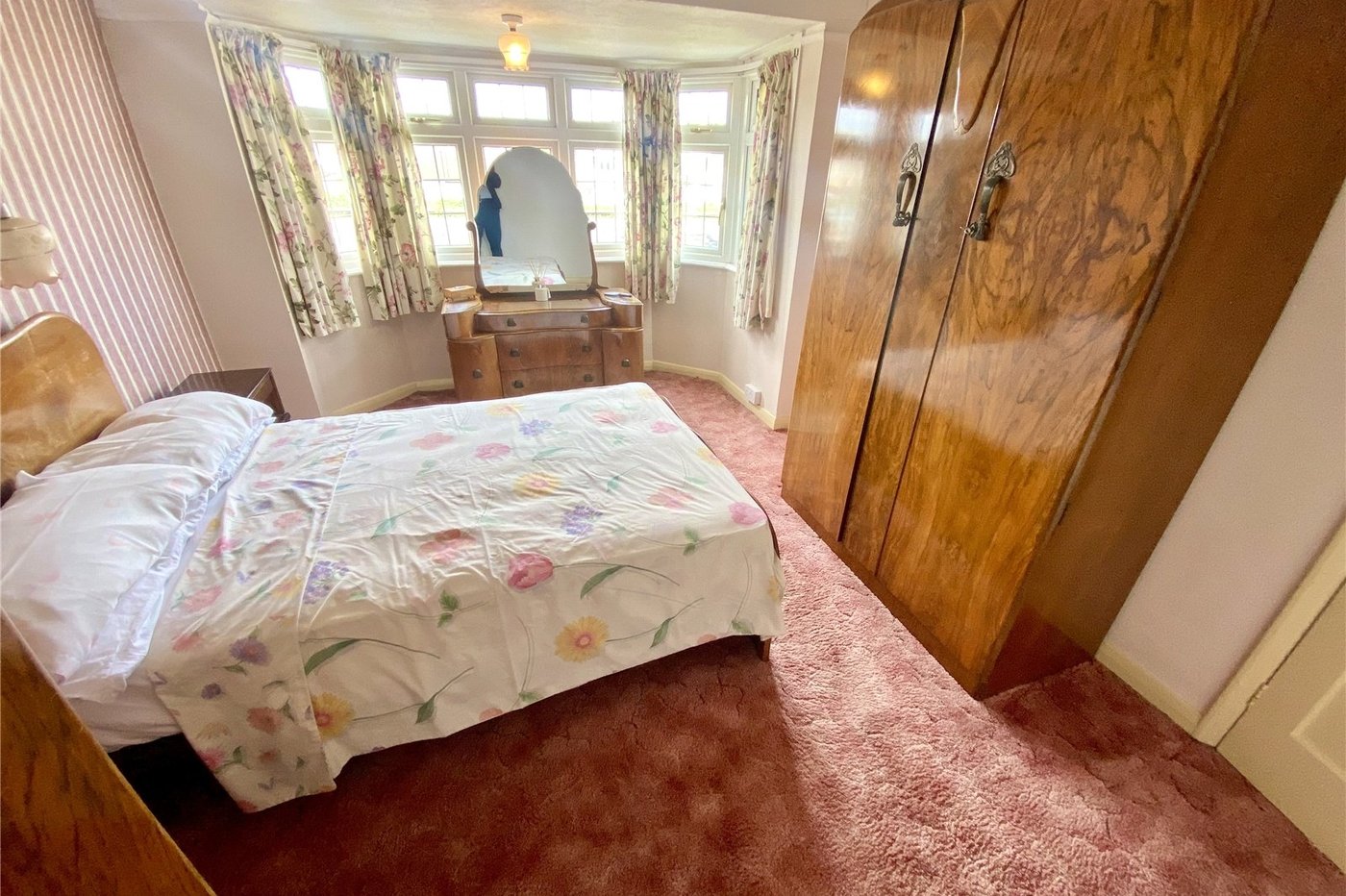 3 bedroom house for sale in Sidcup | Robinson Jackson