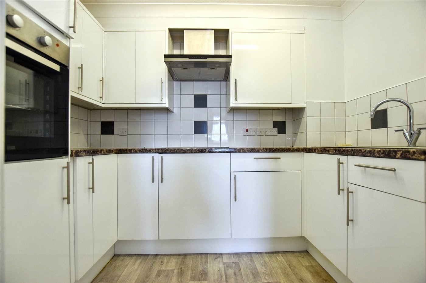 2 bedroom property for sale in Bexleyheath | Robinson Jackson