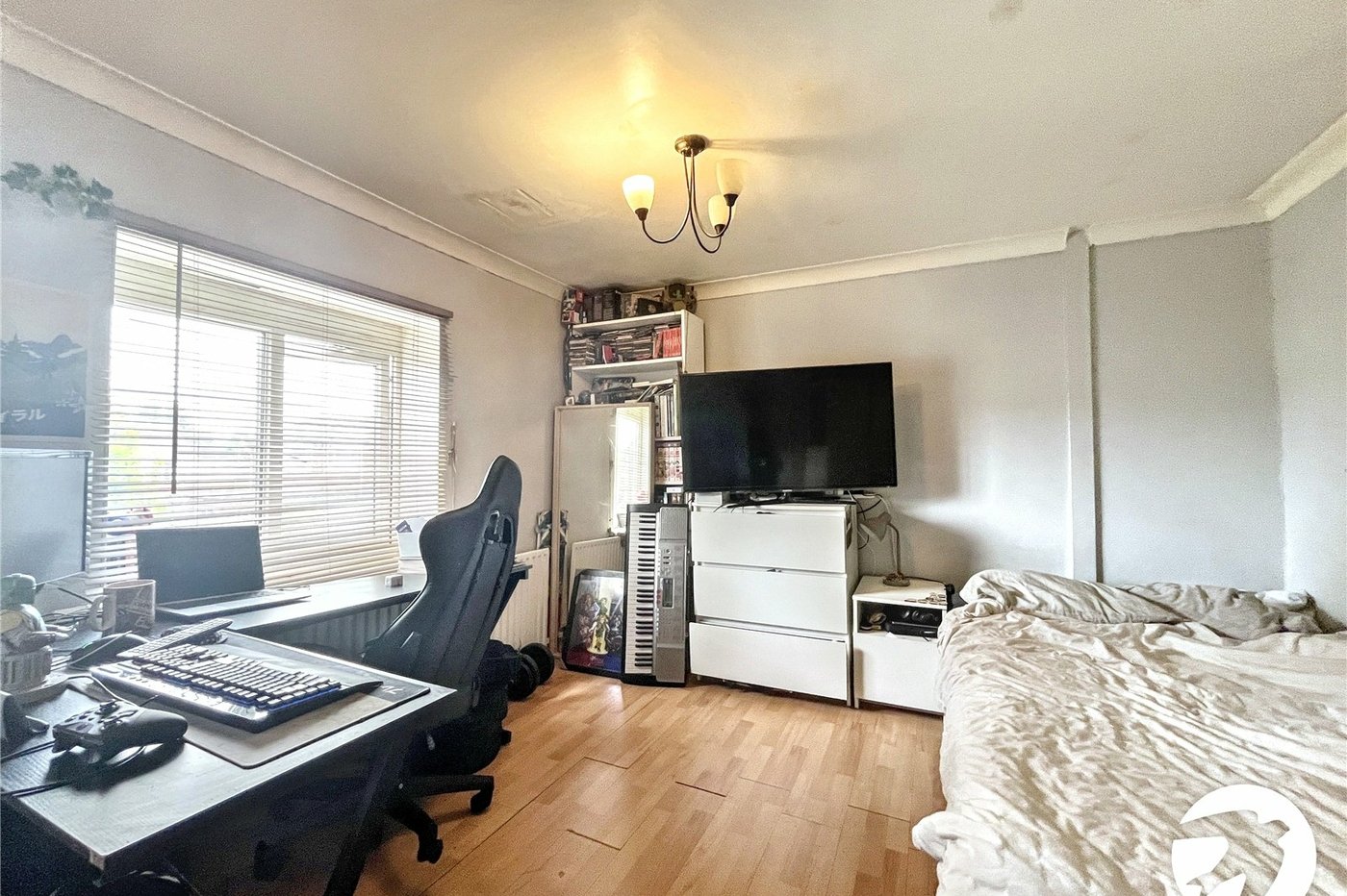 2 bedroom property for sale in Sittingbourne | Robinson Michael & Jackson