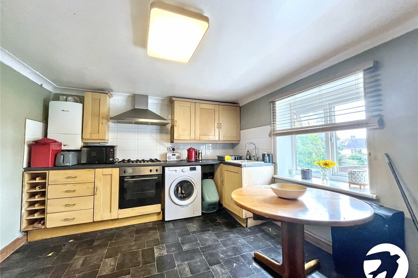 2 bedroom property for sale in Sittingbourne | Robinson Michael & Jackson