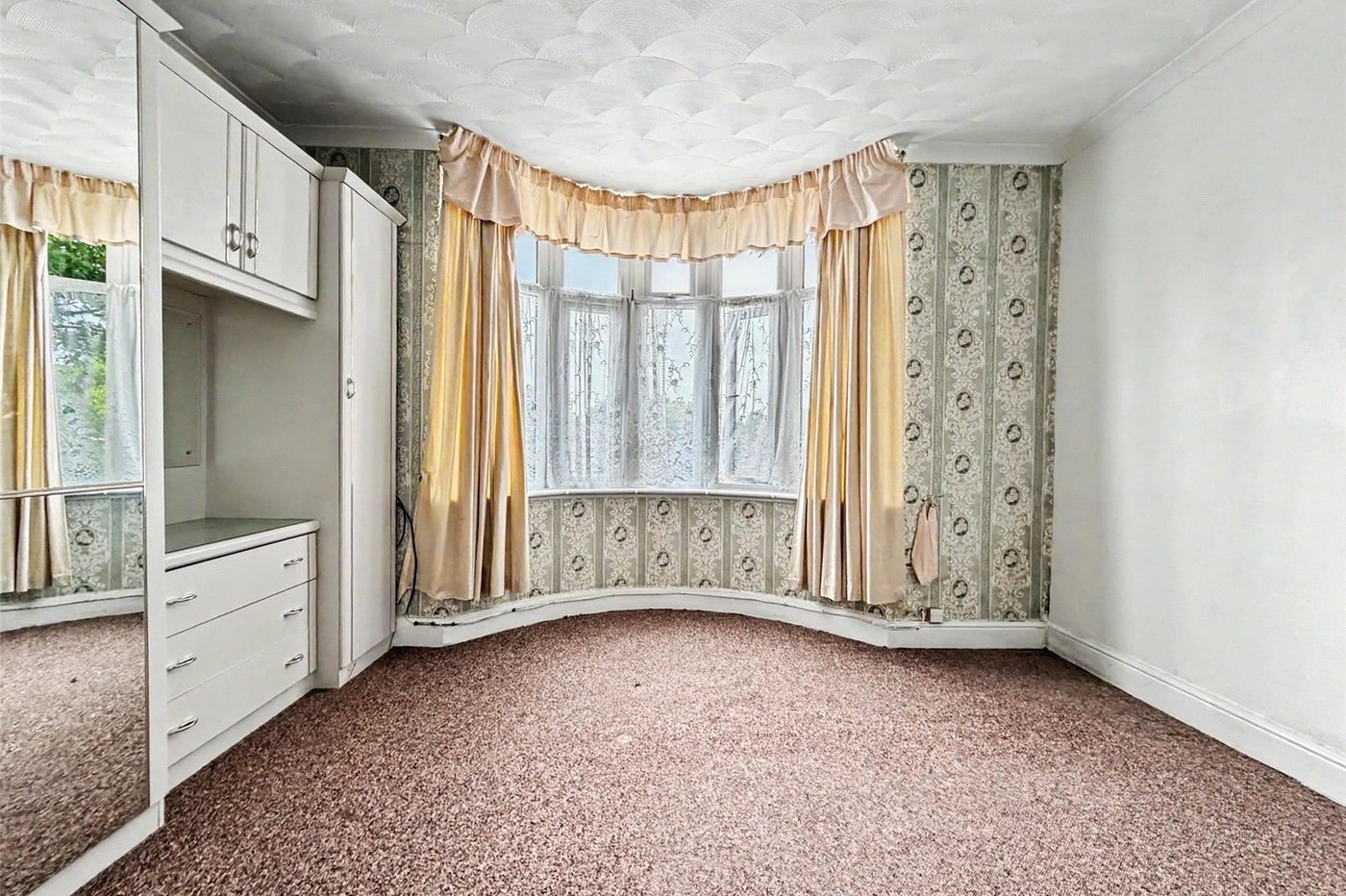 3 bedroom bungalow for sale in Gillingham | Robinson Michael & Jackson