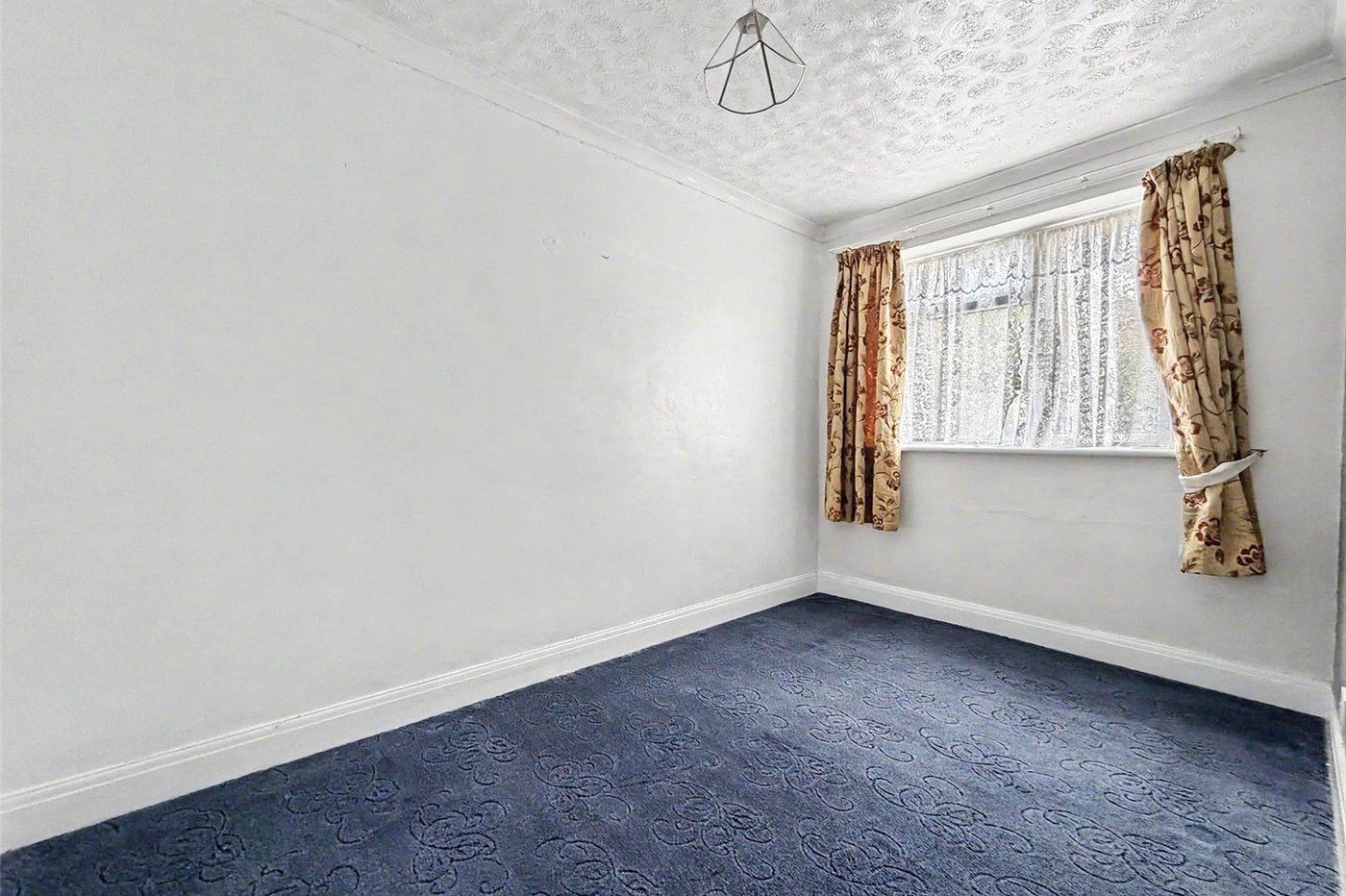 3 bedroom bungalow for sale in Gillingham | Robinson Michael & Jackson