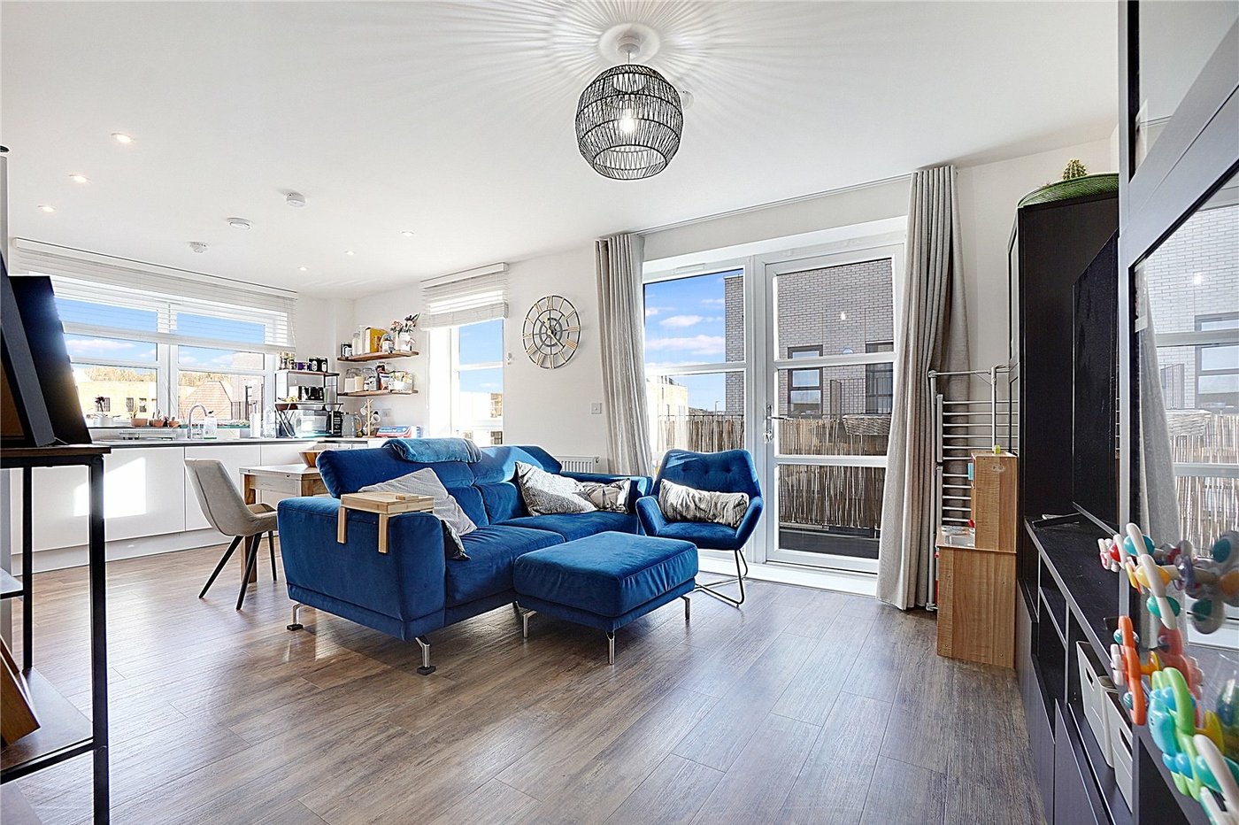 2 bedroom property for sale in Western Cross | Robinson Jackson