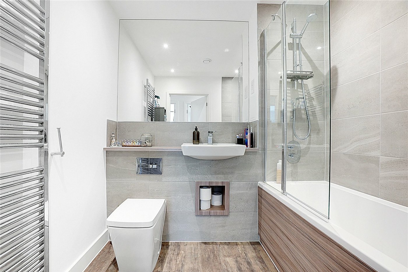 2 bedroom property for sale in Western Cross | Robinson Jackson